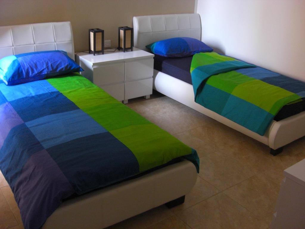 Fort Chambray Apartment Ghajnsielem Ruang foto